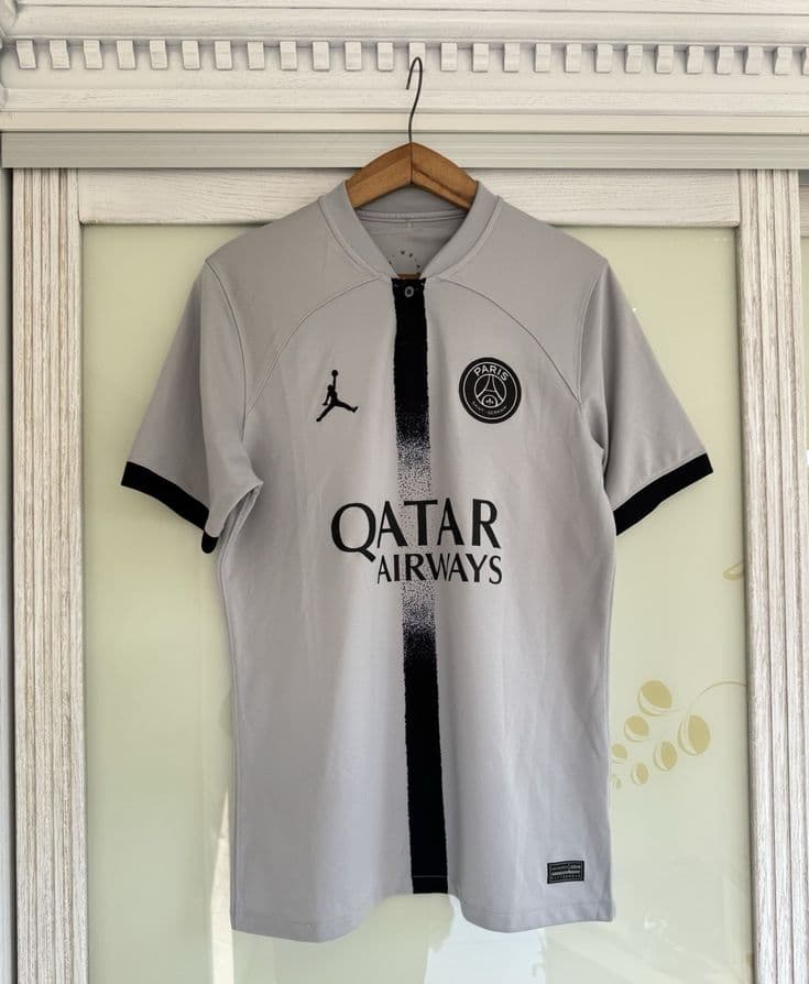 Grey PSG Away Jersey - image 4