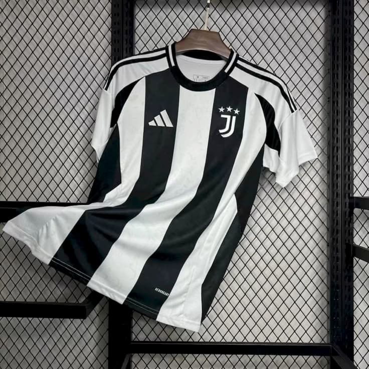 Juventus home jersey 25/26 - image 2