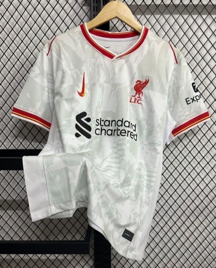 Liverpool Away Football Shirts 2025/26 - Actual Pictures - image 3